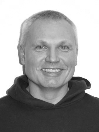 adm Sven Brix