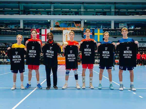 Dansk guld og sølv ved U18 NEVZA i Ikast - Volleyball Danmark